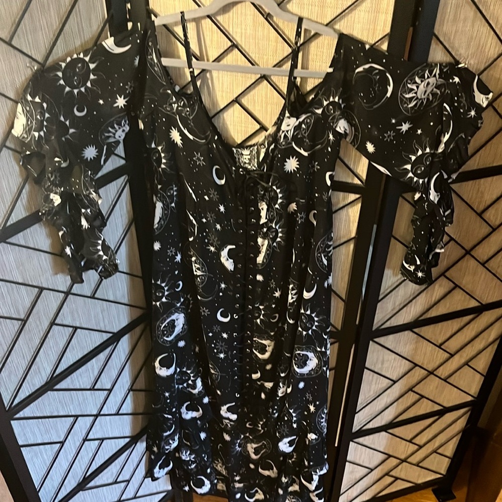 Killstar Moon & Stars Celestial Print Cold-Shoulder Sheer Asymmetrical Dress XL - Picture 2 of 16